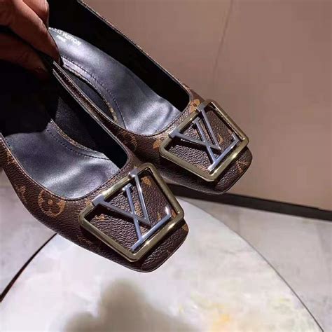 cheap womens louis vuitton shoes|louis vuitton female shoes.